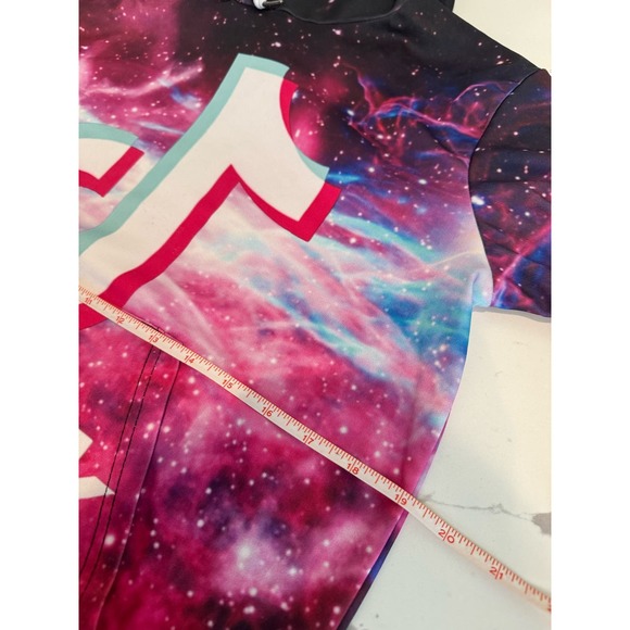 Tik Tok‎ Hoodie Size Medium - Picture 7 of 7